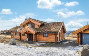 Lovely Home In Øyer With House A Mountain View